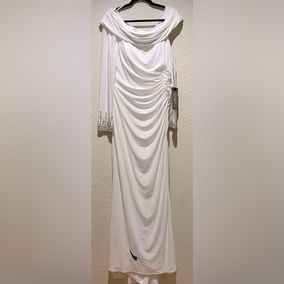 NWT Mac Duggal Beaded Cuff Drop Shoulder Faux Wrap Gown Dress White Size 14 - Picture 6 of 16